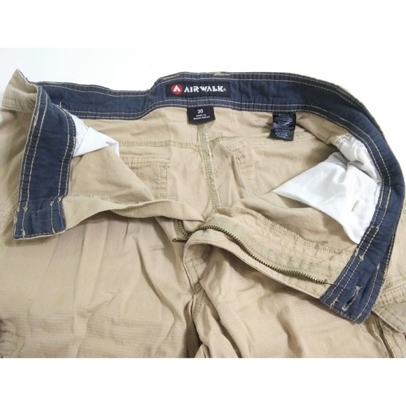 Airwalk Men's Size 30 Khaki Cargo Pockets Zip Ripstop Outdoors Hiking - Picture 4 of 9